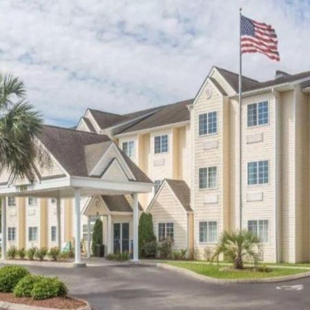 Microtel Inn & Suites By Wyndham Carolina Beach Exteriér fotografie