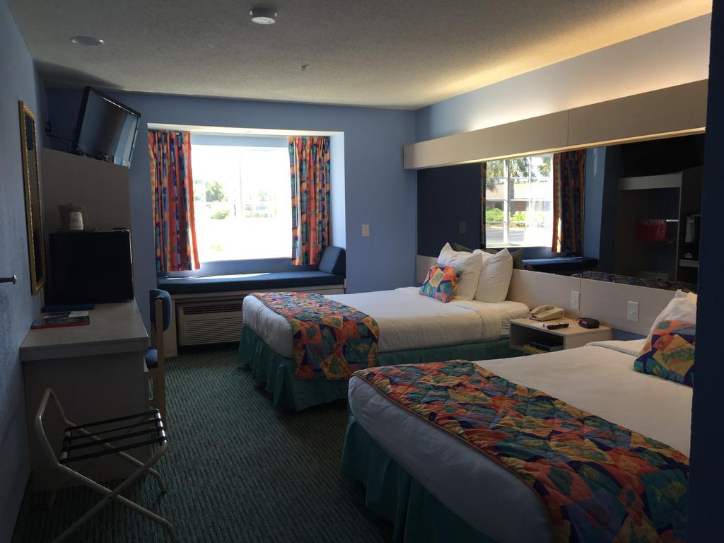 Microtel Inn & Suites By Wyndham Carolina Beach Exteriér fotografie