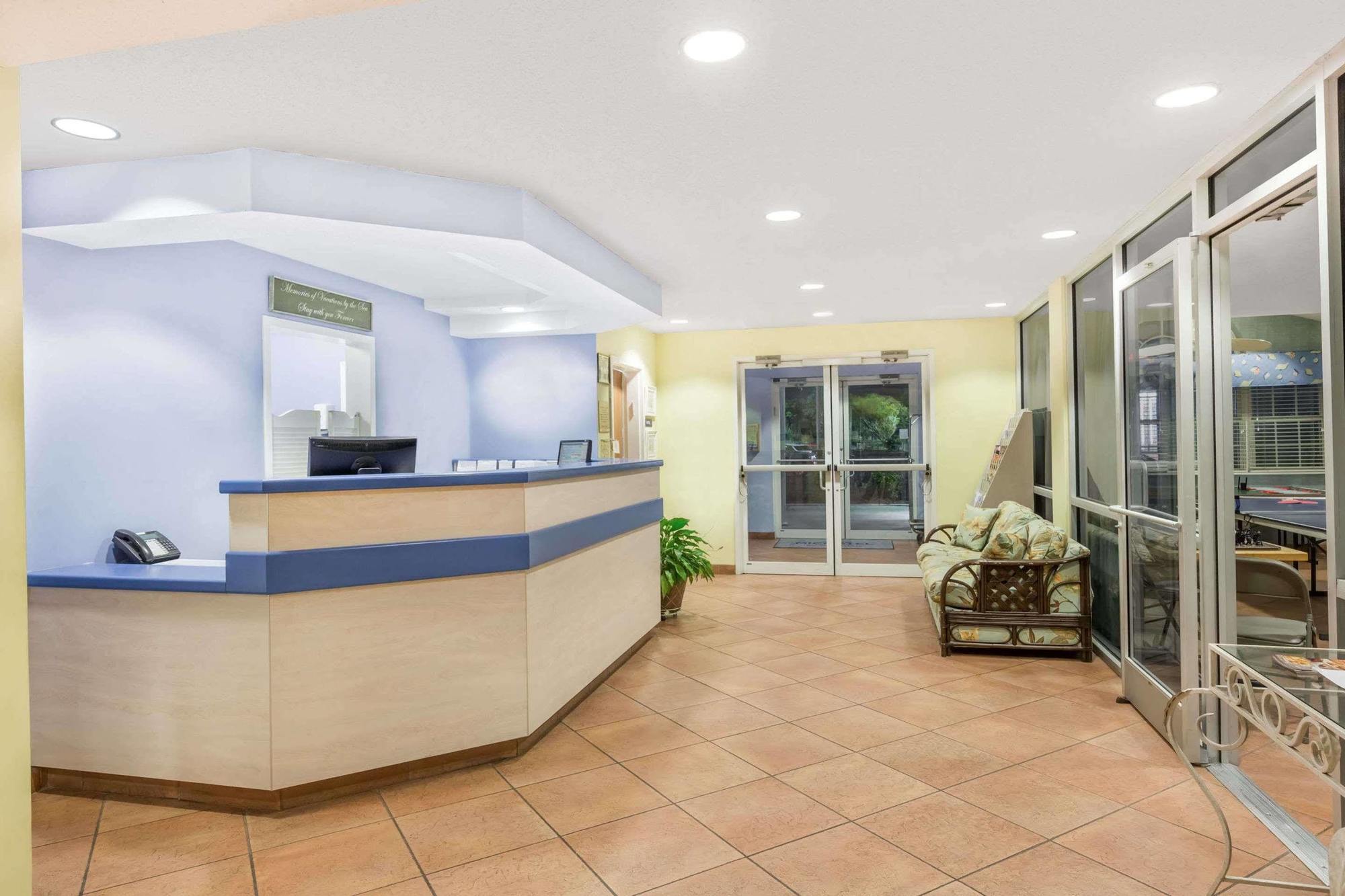 Microtel Inn & Suites By Wyndham Carolina Beach Exteriér fotografie